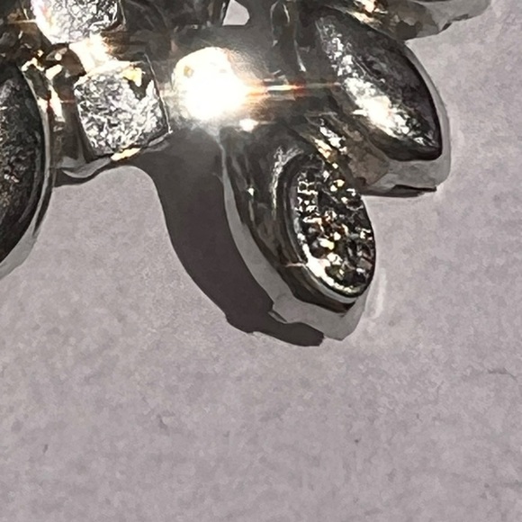 Kramer of New York 1940’s signed vintage rare heavy Rhinestone Brooch - Picture 5 of 7